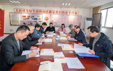 发展主题党日，引发工作劲头