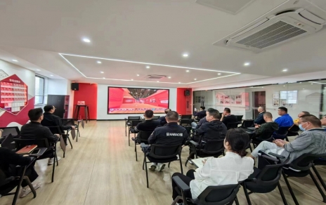 观展学习 提振劲头 催人奋进